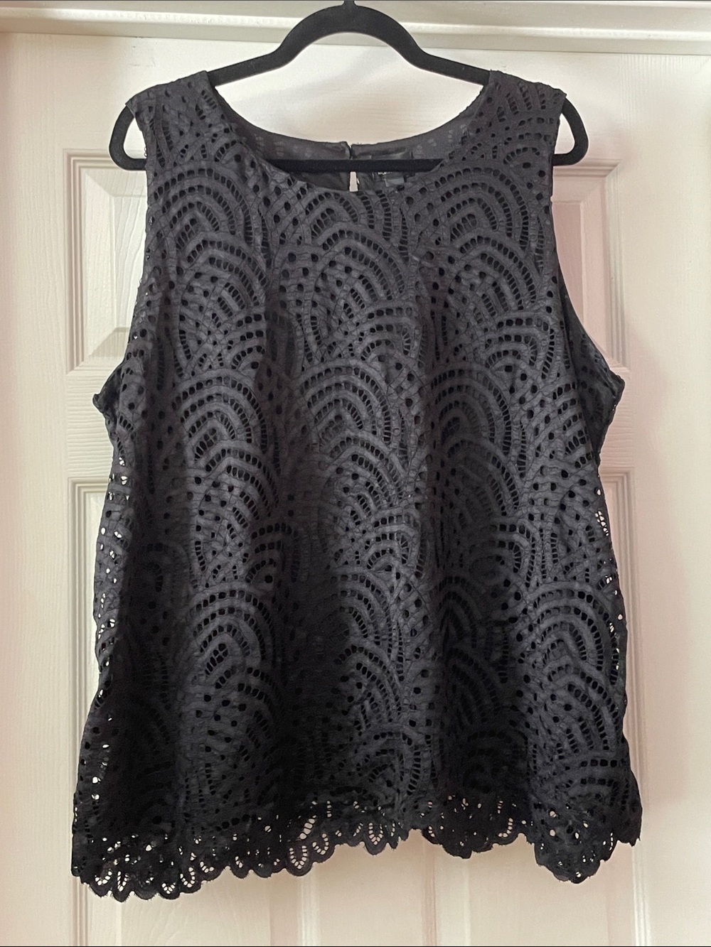 Worthington Black Eyelet Lace Camisole